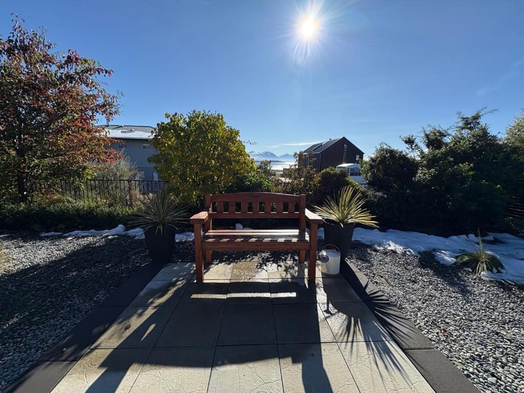 Wayfarers Lodge Lake Tekapo Bagian luar foto